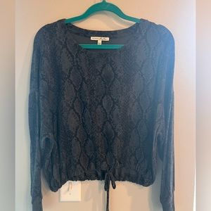 Express one eleven Snakeprint cropped cinched top